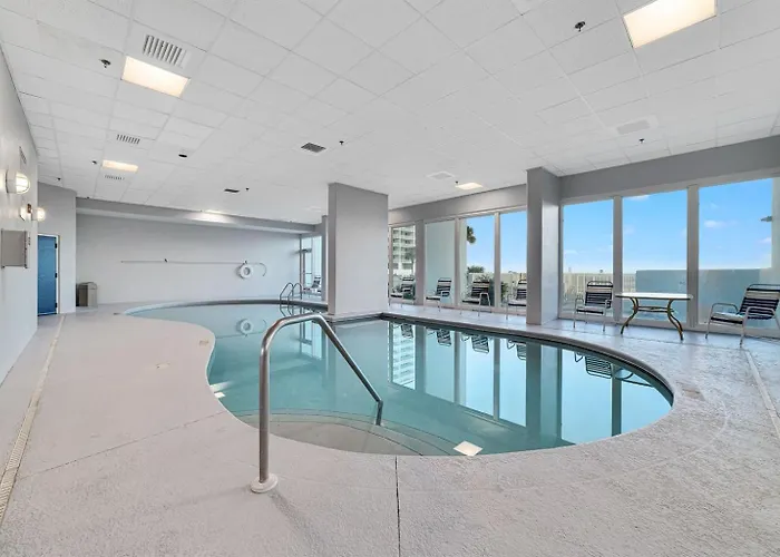 Lighthouse 1012-luxury Beachfront Bonus Bunk Great Amenities 10th-flr Apartment